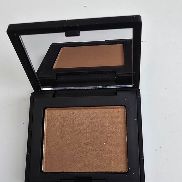 NARS Laguna Bronzing Powder - 1.15g - Picture 3 of 3